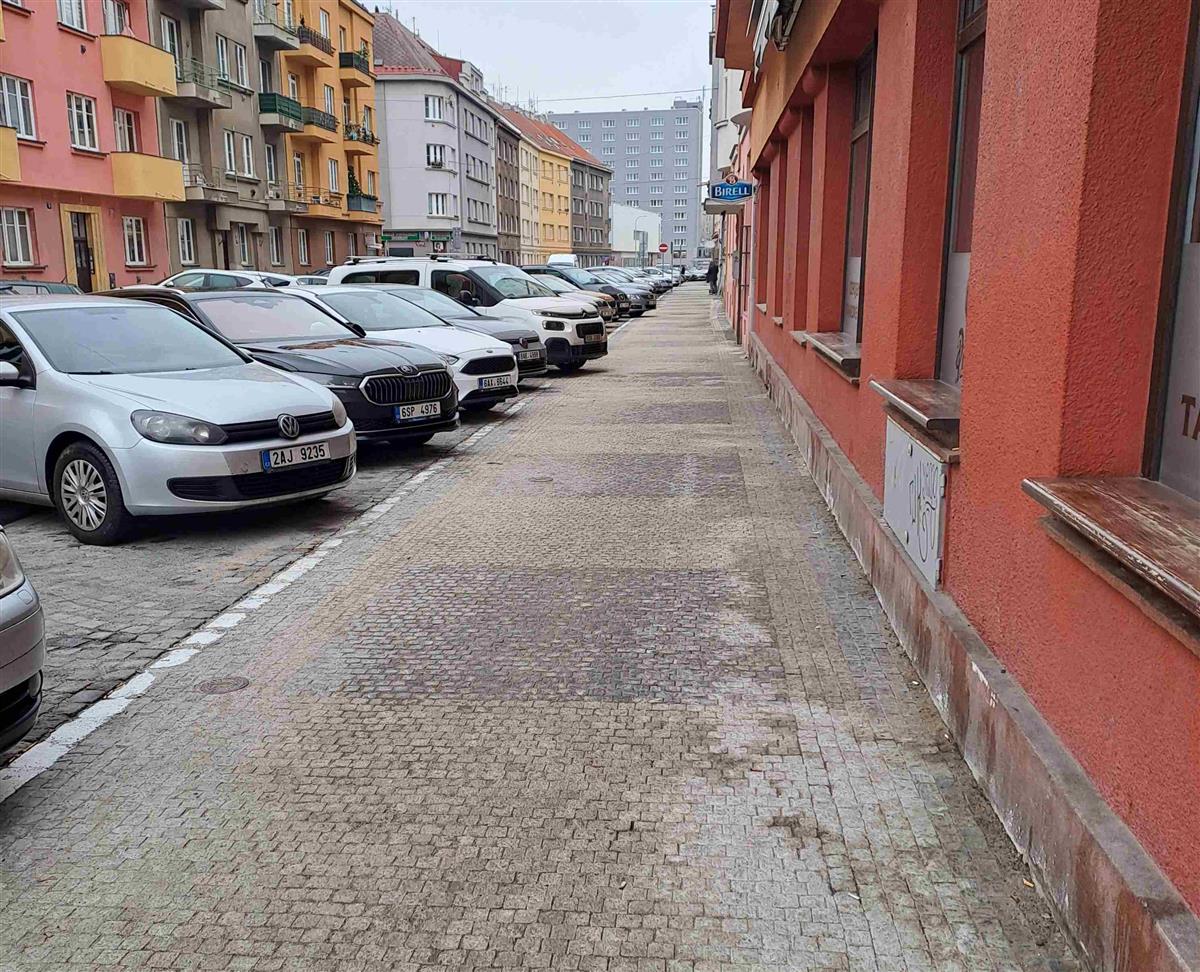 Opravované-chodníky.jpg