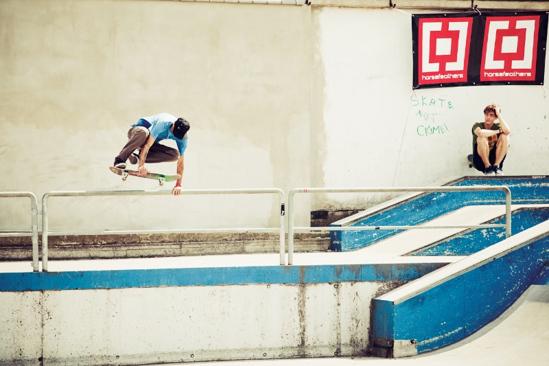 danek-boneless-over-rail.jpg