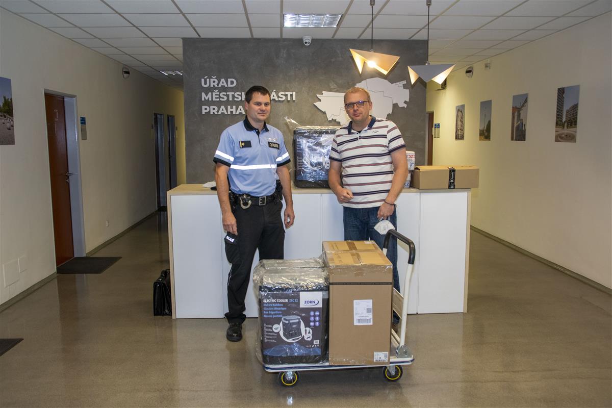 dar_policie.JPG